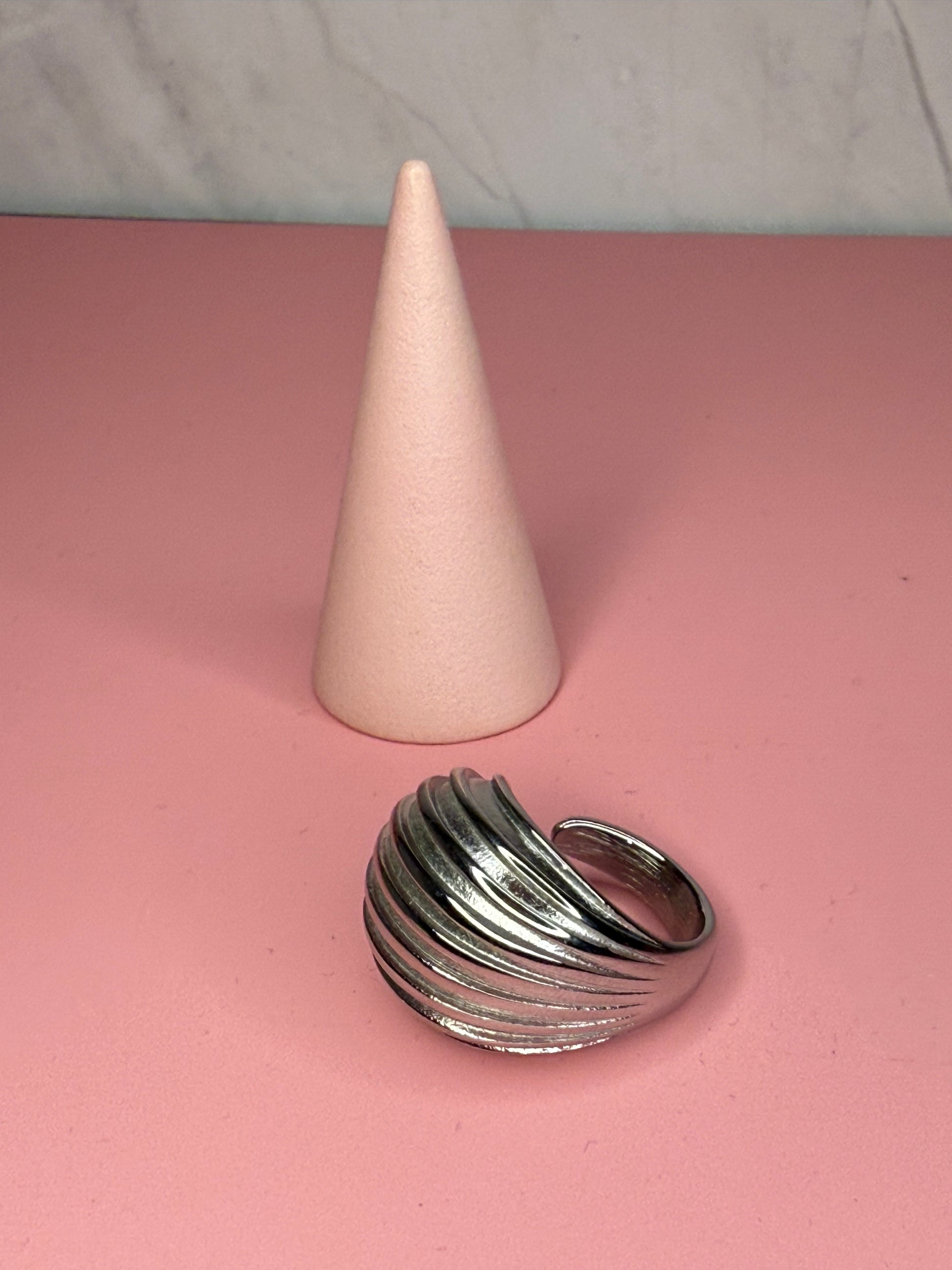 Anello conchiglia