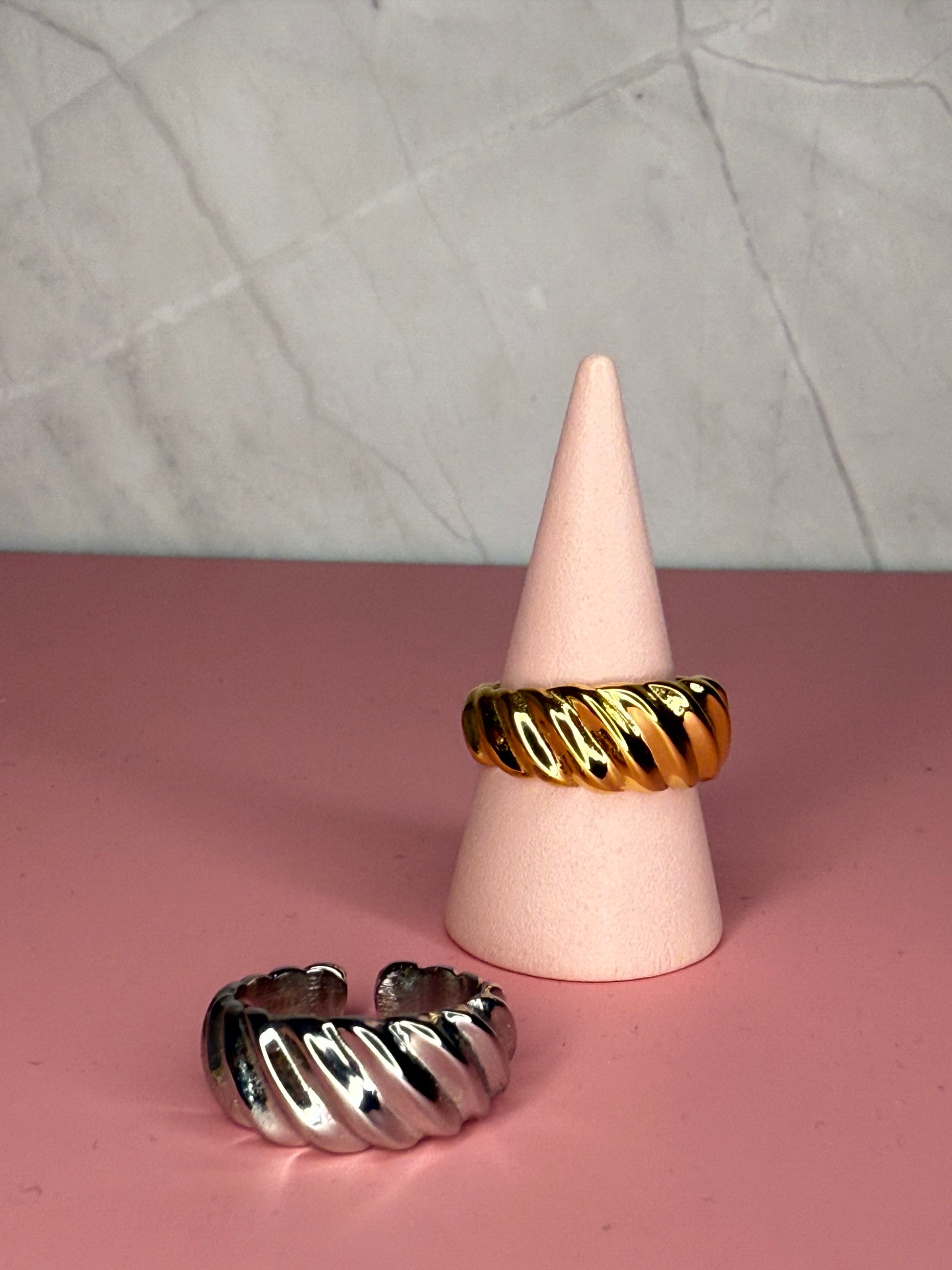 Anello Croissant