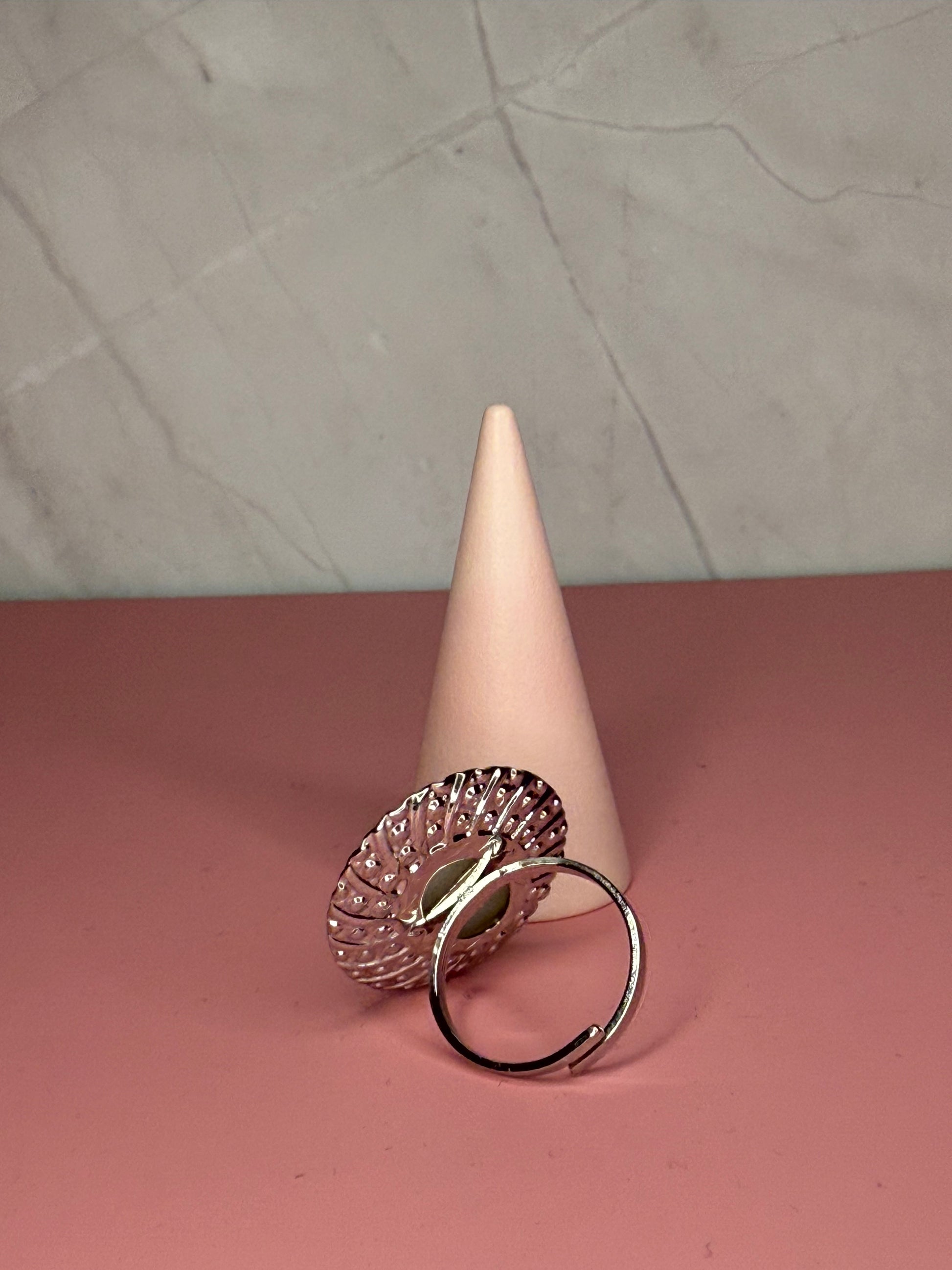 Anello madreperla big