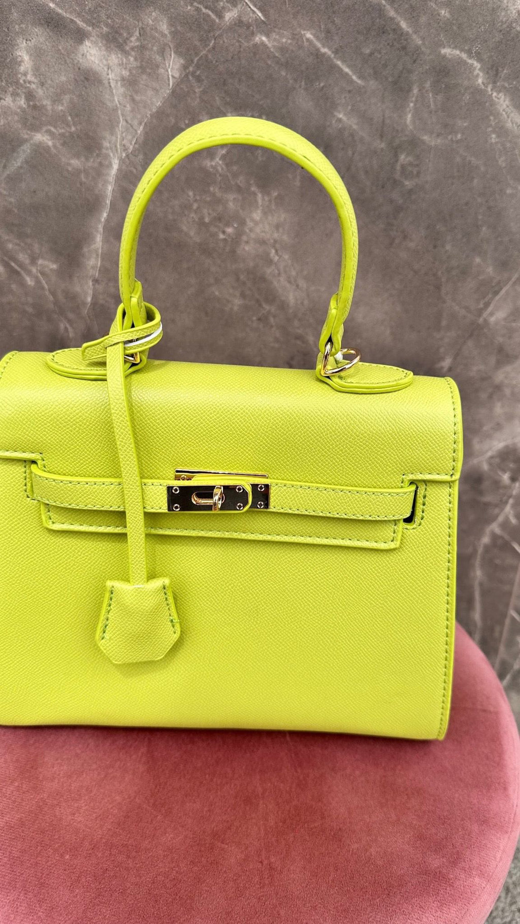 Borsa Kelly