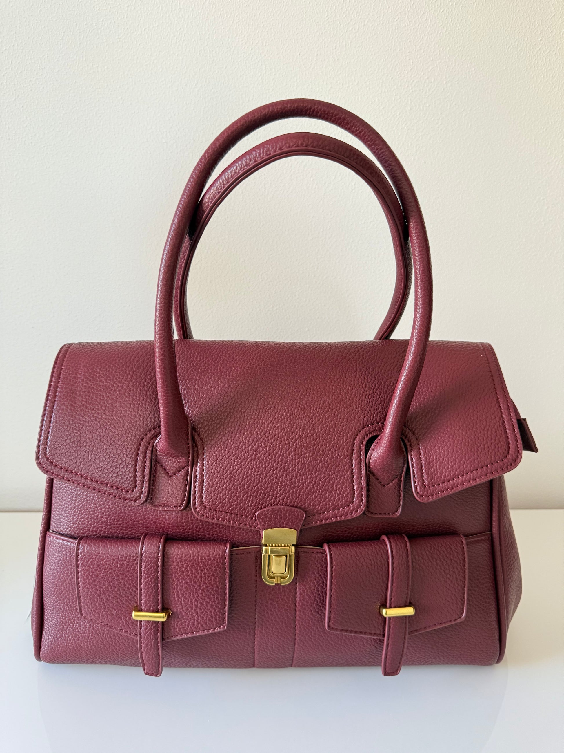 Borsa Carol