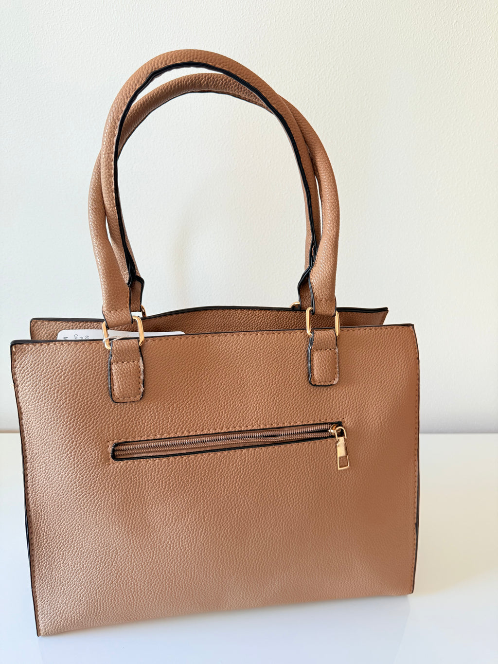 Borsa Carla