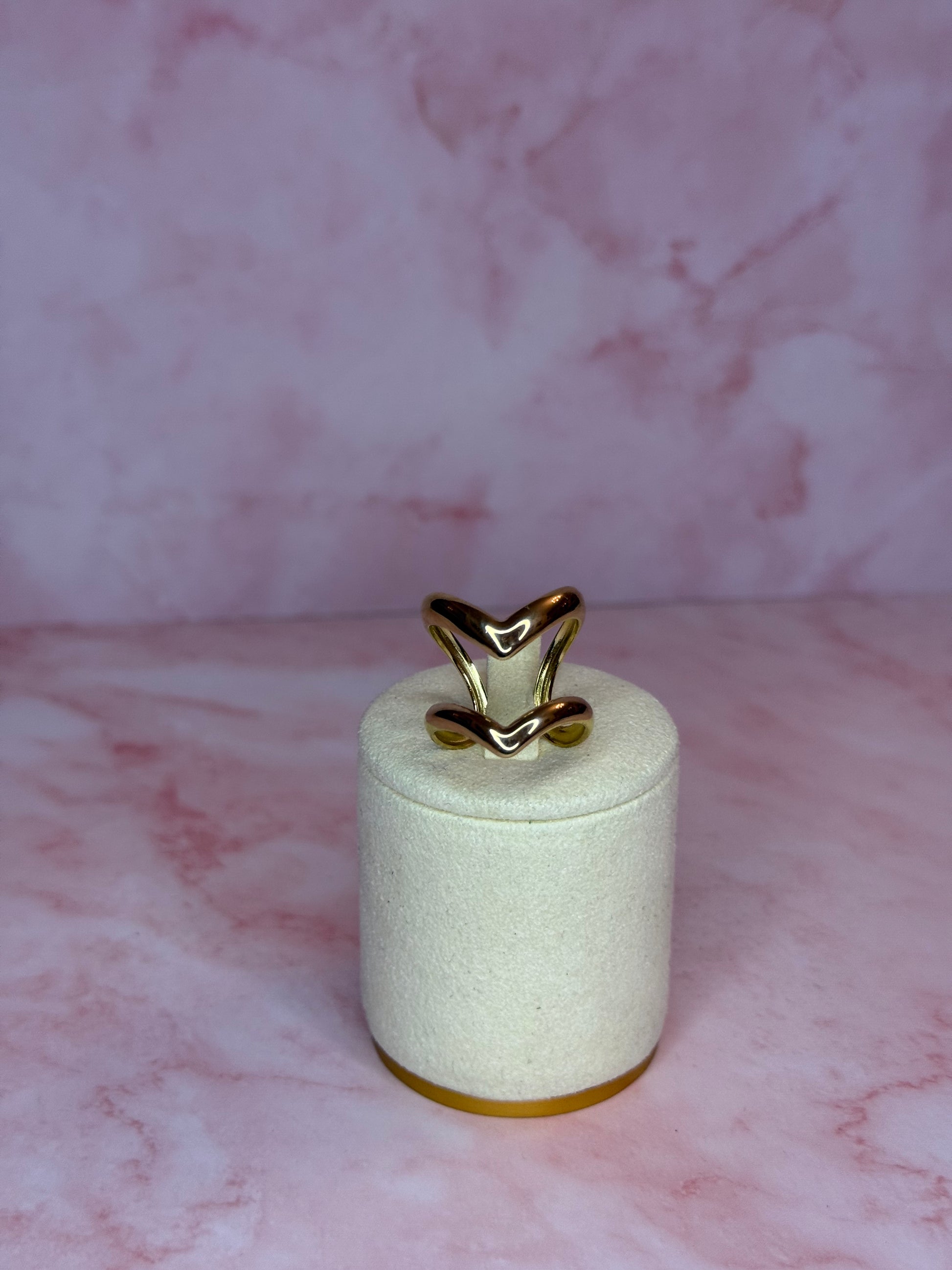 Anello W