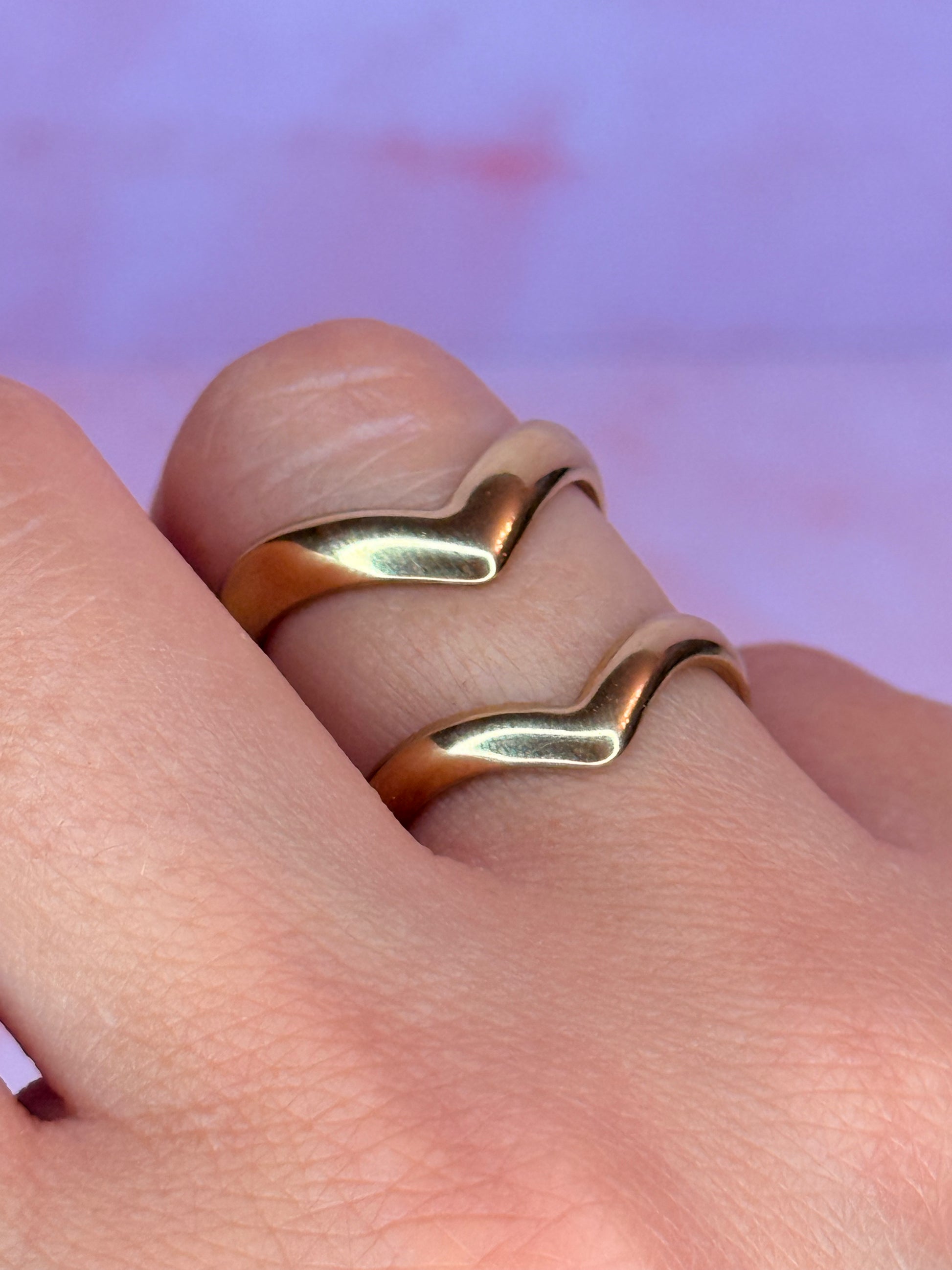 Anello W