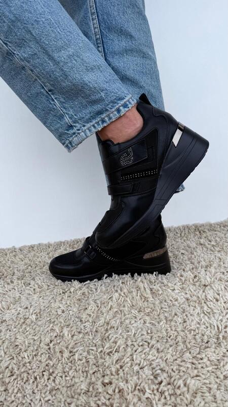 Sneakers Katia Black
