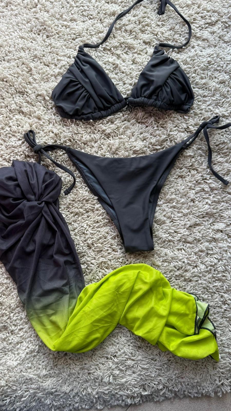 Costume + gonna Puertorico