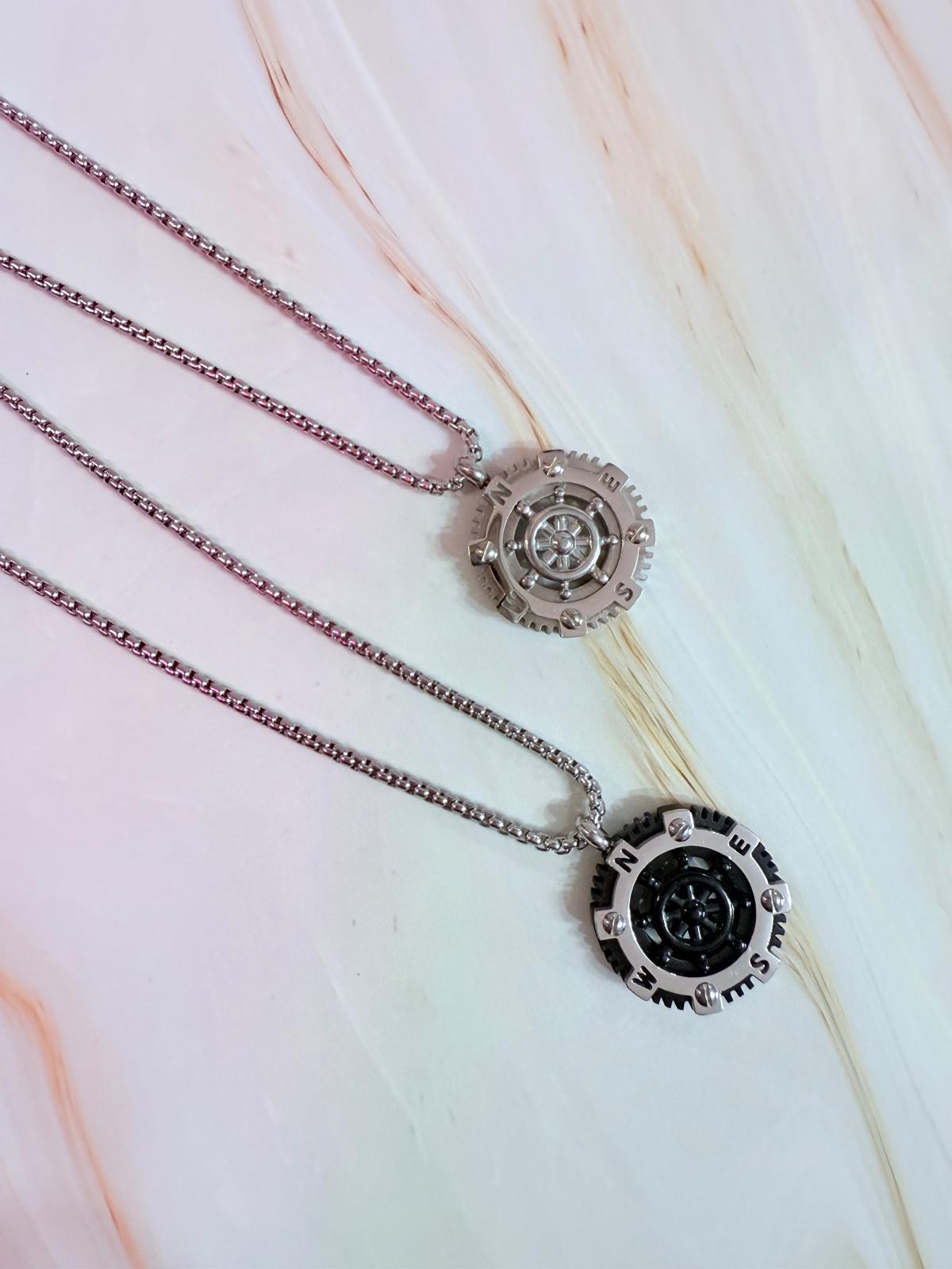 Collana uomo Rosa dei venti