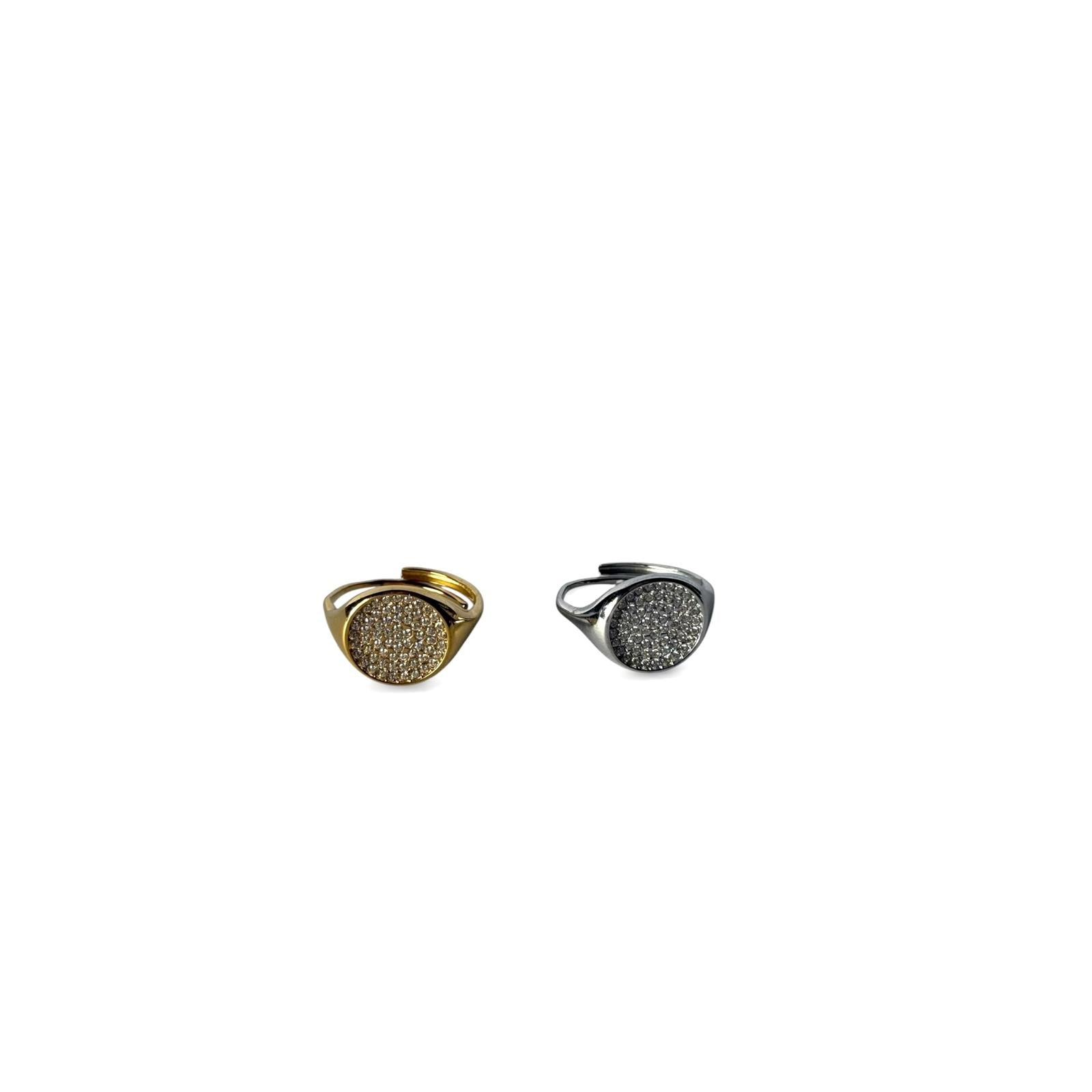 Anello chevalier tondo strass
